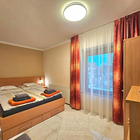 Apartman Siesta Buek - Buekfuerdo מראה חיצוני תמונה