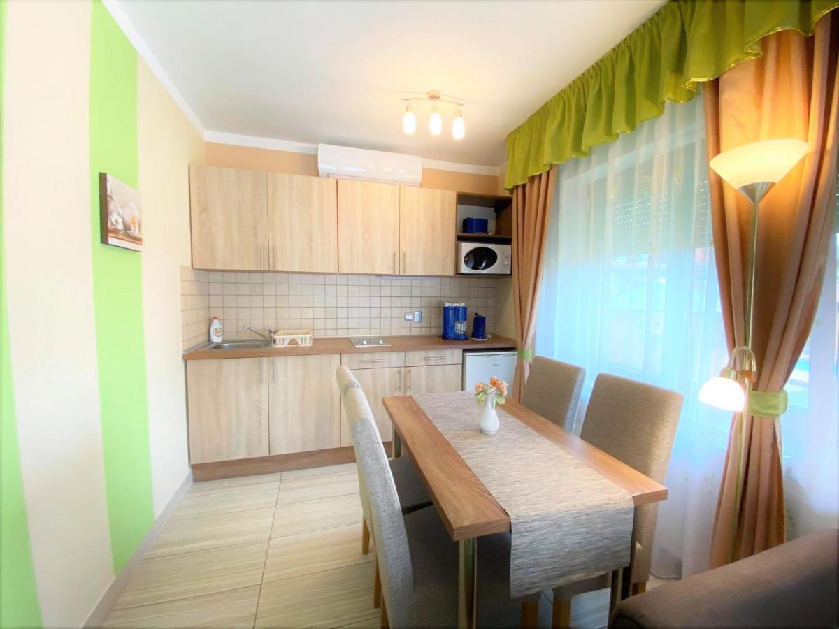 Apartman Siesta Buek - Buekfuerdo מראה חיצוני תמונה