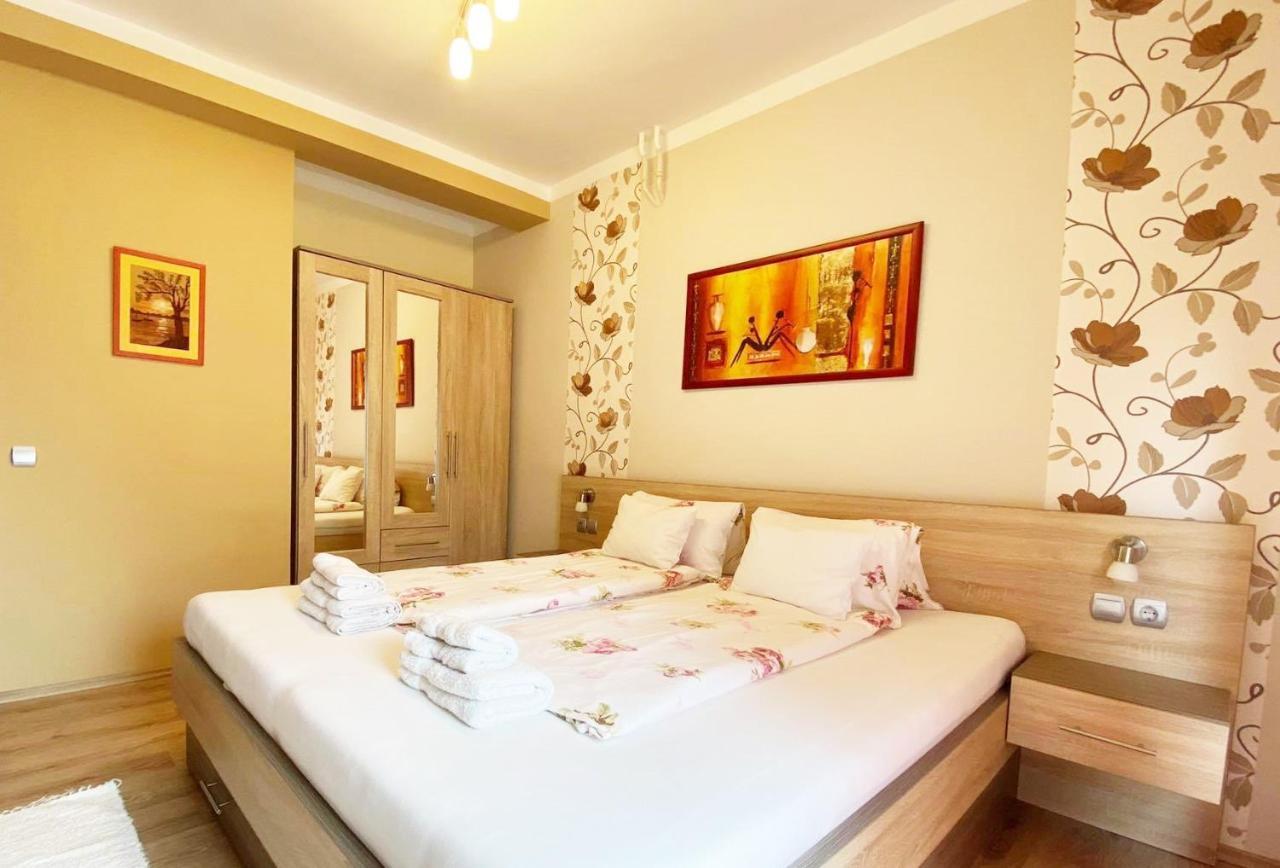 Apartman Siesta Buek - Buekfuerdo מראה חיצוני תמונה