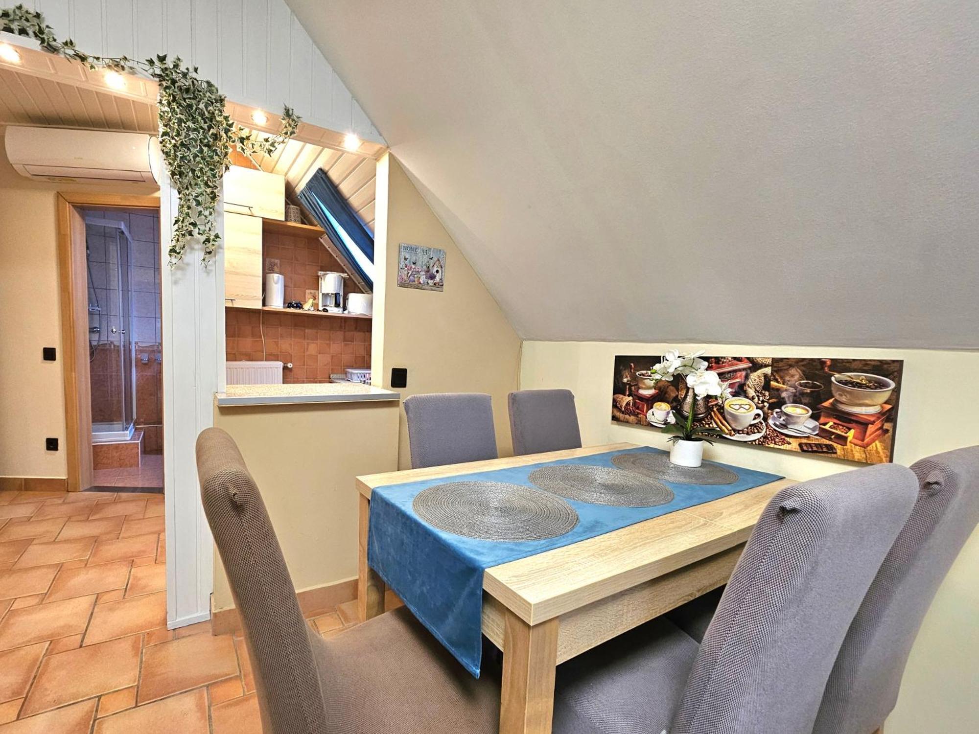 Apartman Siesta Buek - Buekfuerdo מראה חיצוני תמונה