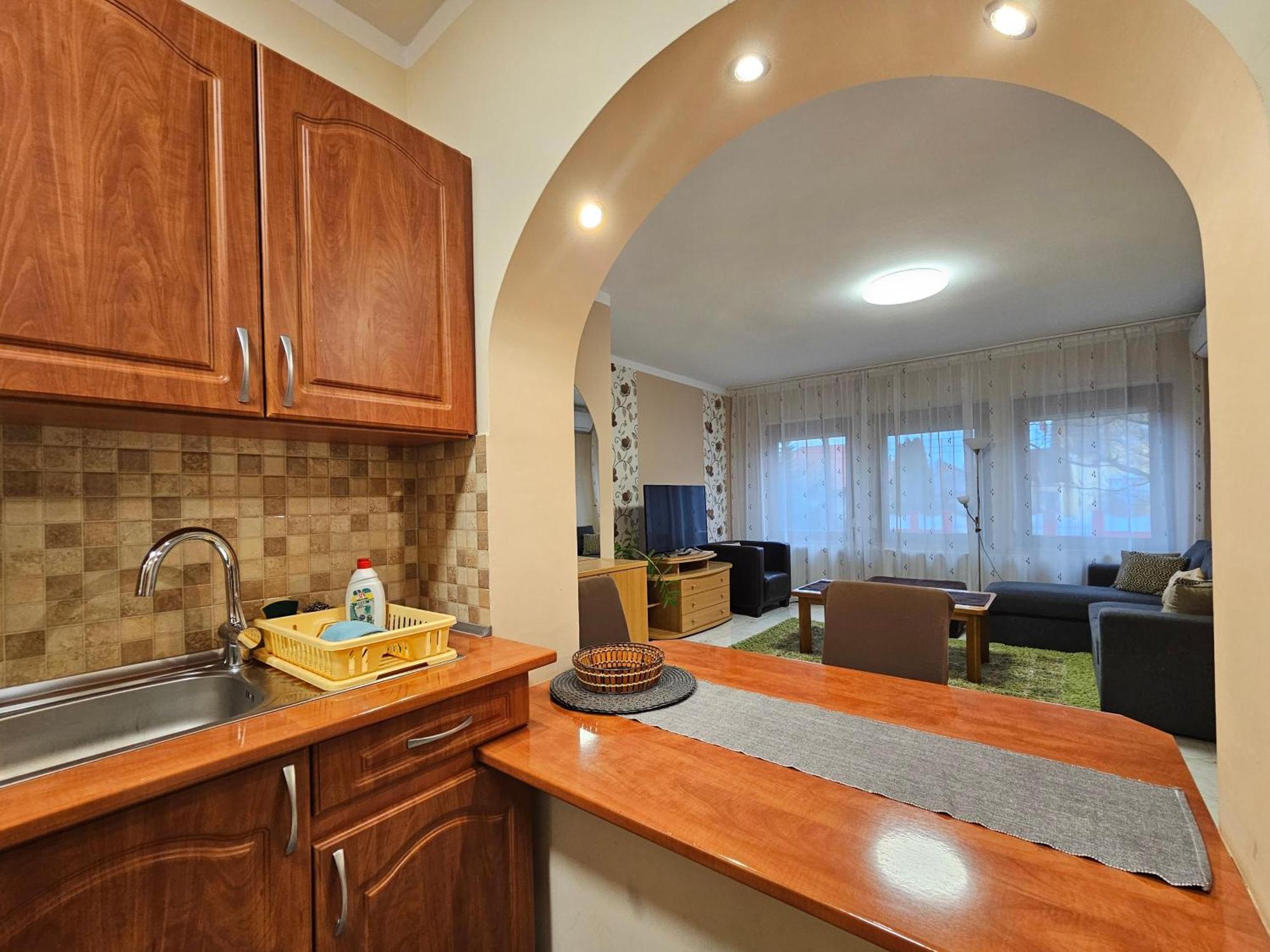 Apartman Siesta Buek - Buekfuerdo מראה חיצוני תמונה